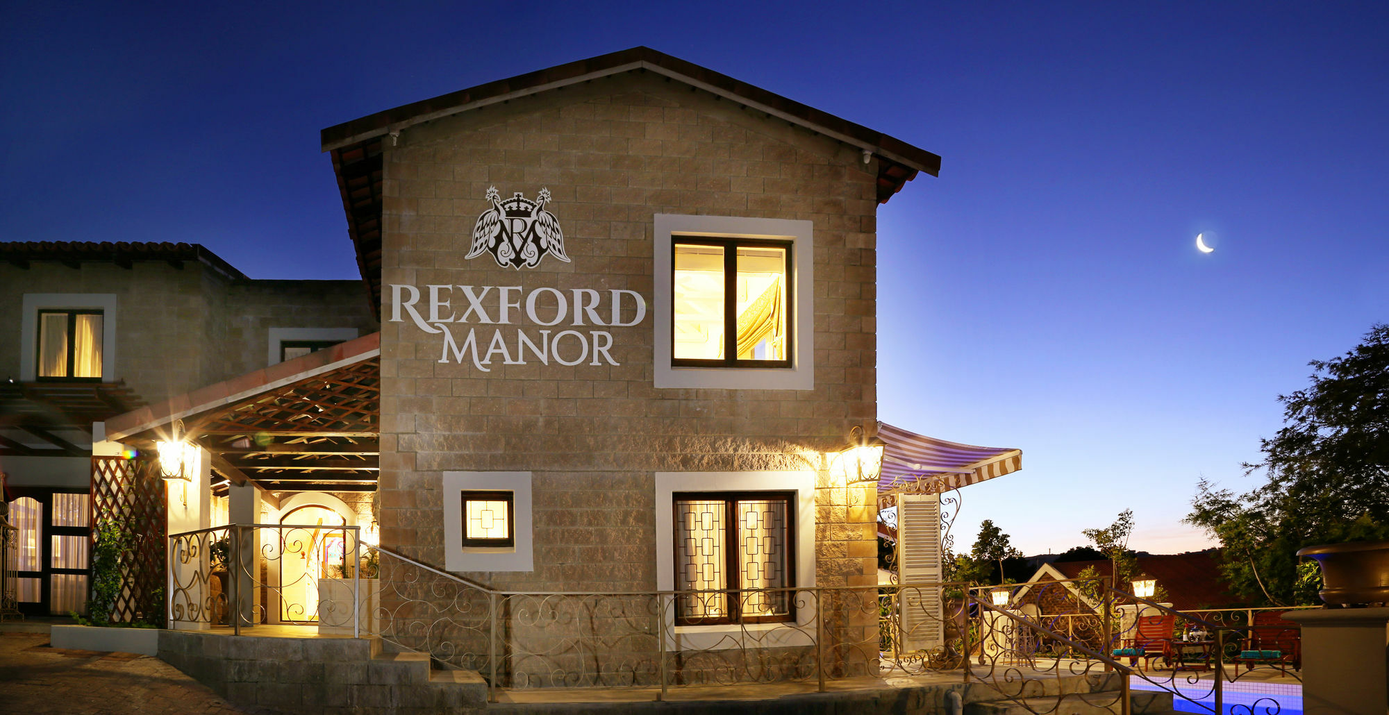 מלון קניסנה Rexford Manor מראה חיצוני תמונה
