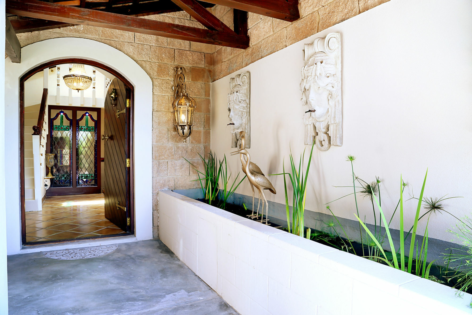מלון קניסנה Rexford Manor מראה חיצוני תמונה